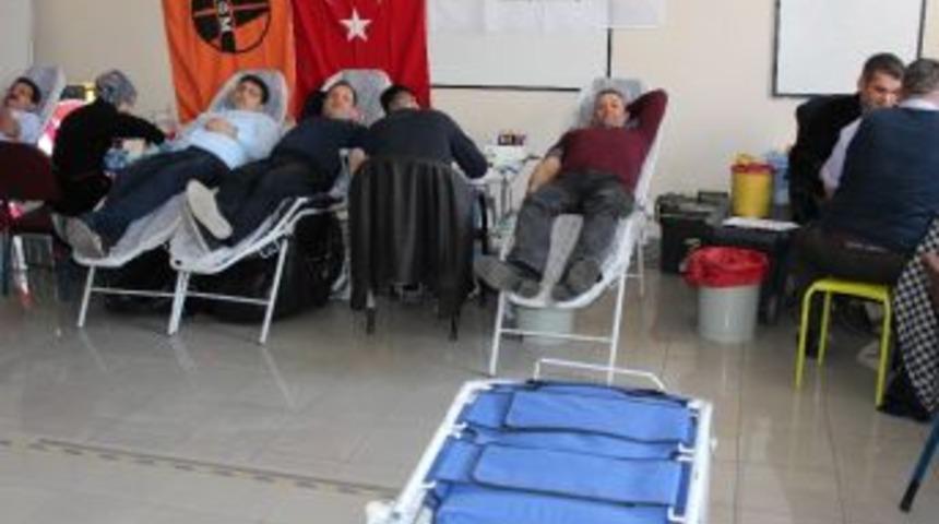 Karayolları 6. B&ouml;lge M&uuml;d&uuml;rl&uuml;ğ&uuml;&rsquo;nde Kan Bağışı Kampanyası