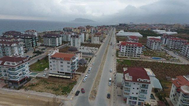 Alanya Ketsel’de Parke Ve Kaldırım Çalışması