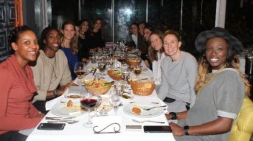 Yakın Doğu &Uuml;niversitesi Moral Depoladı