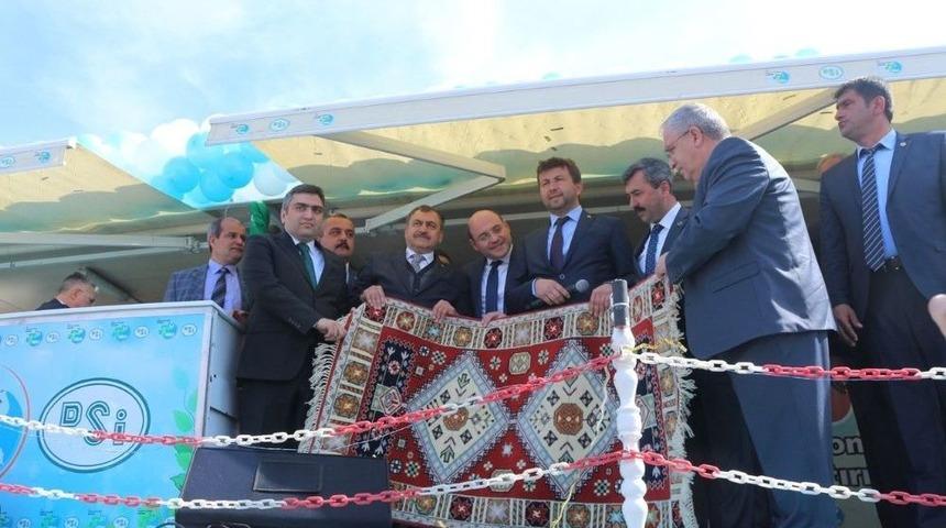 Bakan Veysel Eroğlu: "orman K&ouml;yl&uuml;s&uuml; Başımızın Tacı"