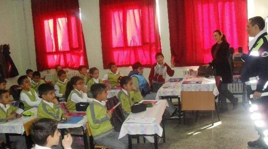 &Ouml;ğrencilere G&uuml;venli İnternet Kullanımı Semineri Verildi