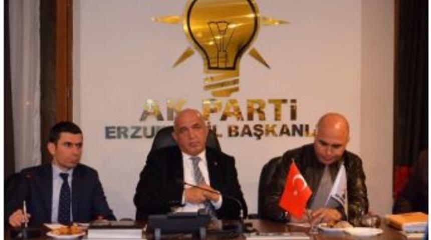 4 İl&ccedil;e Toplantısında &rsquo;başkanlık&rsquo; Vurgusu