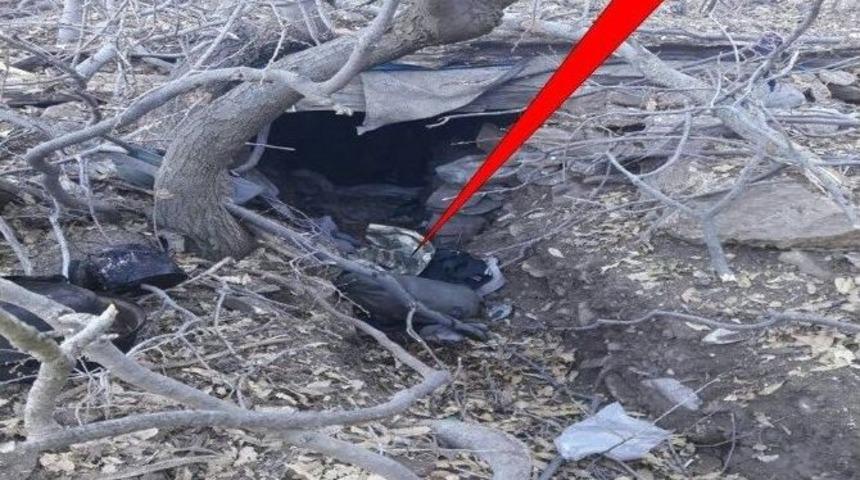 Cudi Dağı&rsquo;nda &Ccedil;ok Sayıda Silah Ve M&uuml;himmat Ele Ge&ccedil;irildi