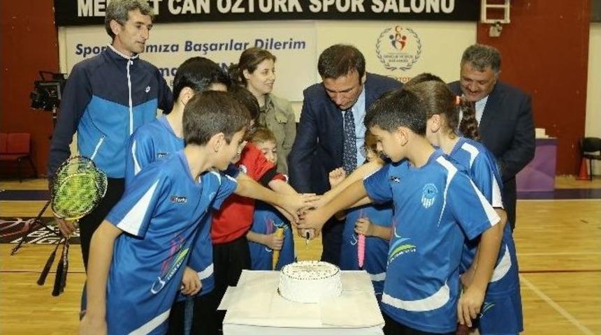 Milli Sporculara Başkan Morali