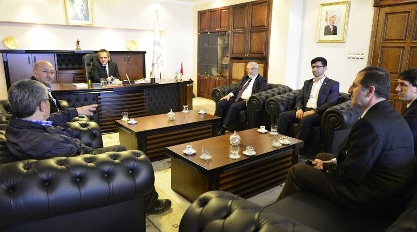 Solmaz&rsquo;dan &Ouml;zer&rsquo;e Ziyaret