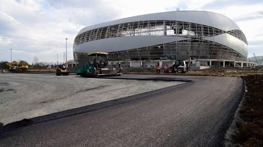 Yeni Stadyumun Yolu Yapılıyor