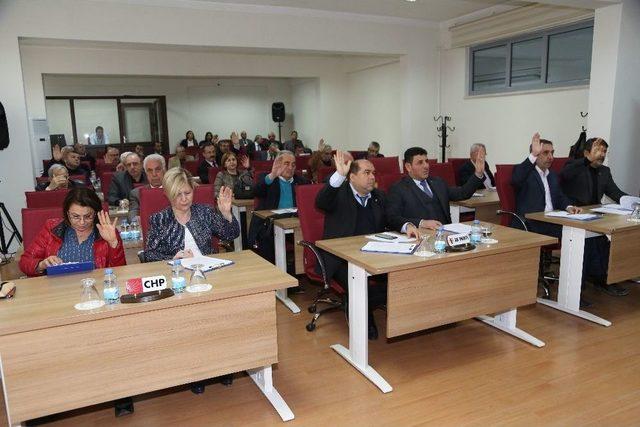 Efeler&rsquo;de &Ccedil;anakkale Şehitlerini Anma At Yarışları Yapılacak 1