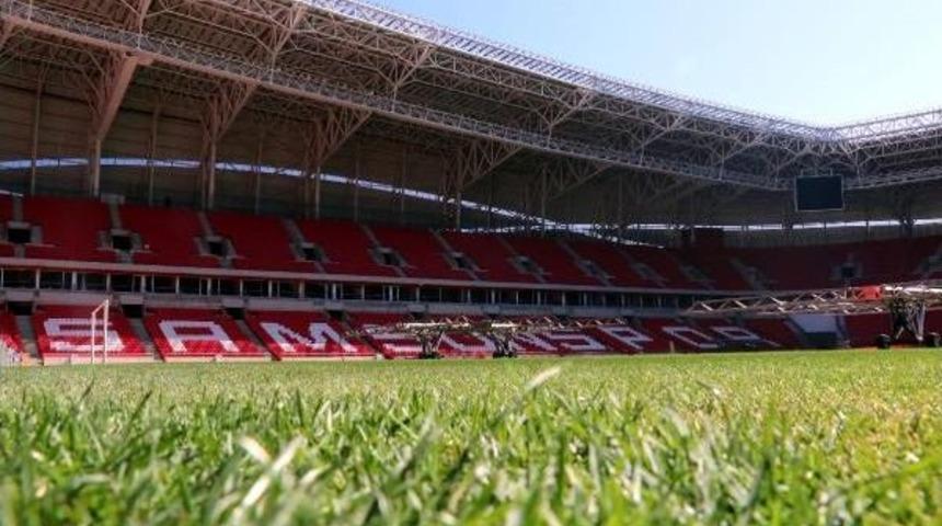 Bakan Kılıç, Samsunspor'un Yeni Stadını Inceledi