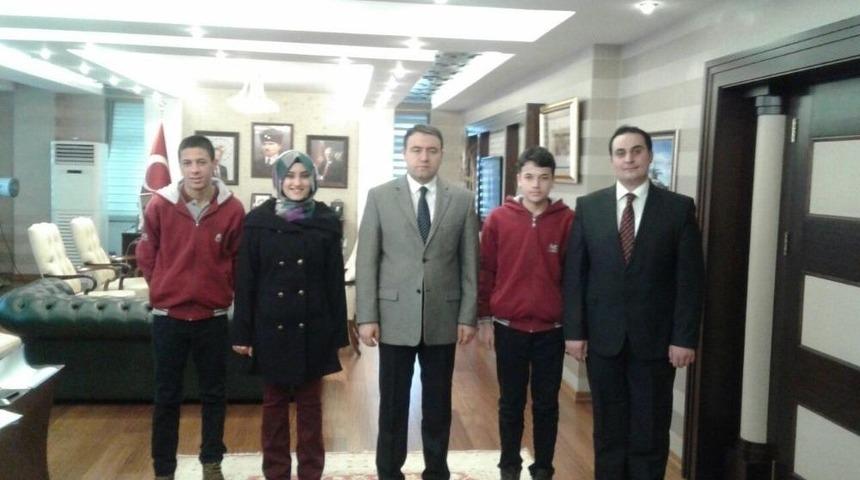Lise &Ouml;ğrencilerinden Vali Işın&rsquo;a Ziyaret