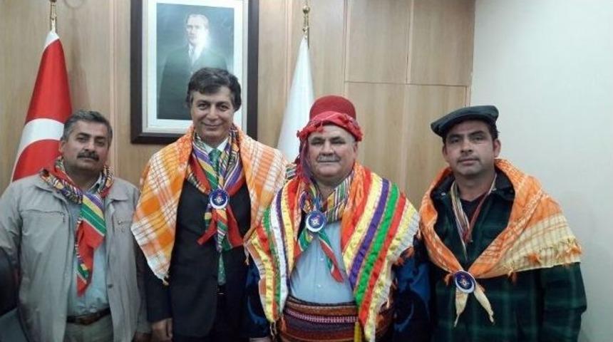 Y&ouml;r&uuml;klerden Avşar Bey&rsquo;i Başsavcı&rsquo;ya Ziyaret