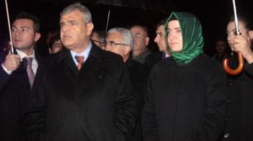 Bakan Sayan: &ldquo;yangında İhmaller Araştırılacak, En Ufak Bir İhmali Olan Cezalandırılacak&rdquo;