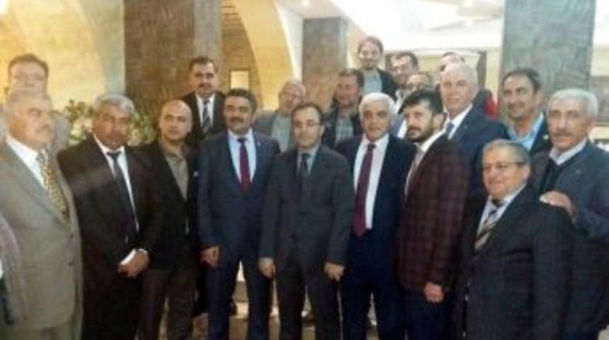 Vali &Ccedil;ataklı, Sanayici Ve İşadamlarıyla Bir Araya Geldi