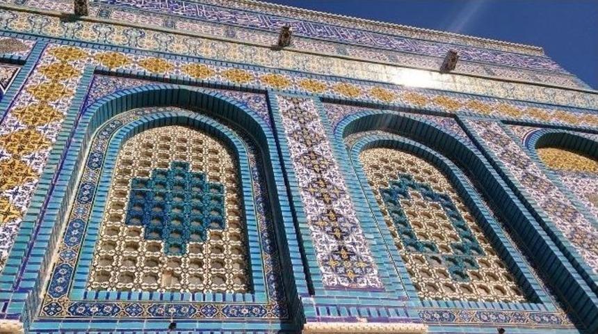 Mescid-i Aksa&rsquo;nın &Ccedil;inileri De İznik&rsquo;te &Uuml;retildi...