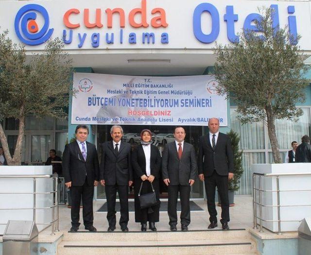 Ayvalık’ta ‘bütçemi Yönetebiliyorum’ Semineri