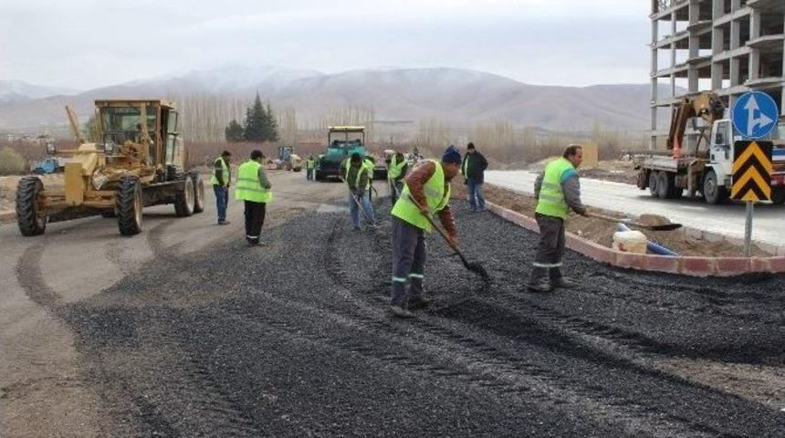 Niğde Belediyesi Yeni Yerleşim Alanlarına Modern G&uuml;zergahlar Yapıyor