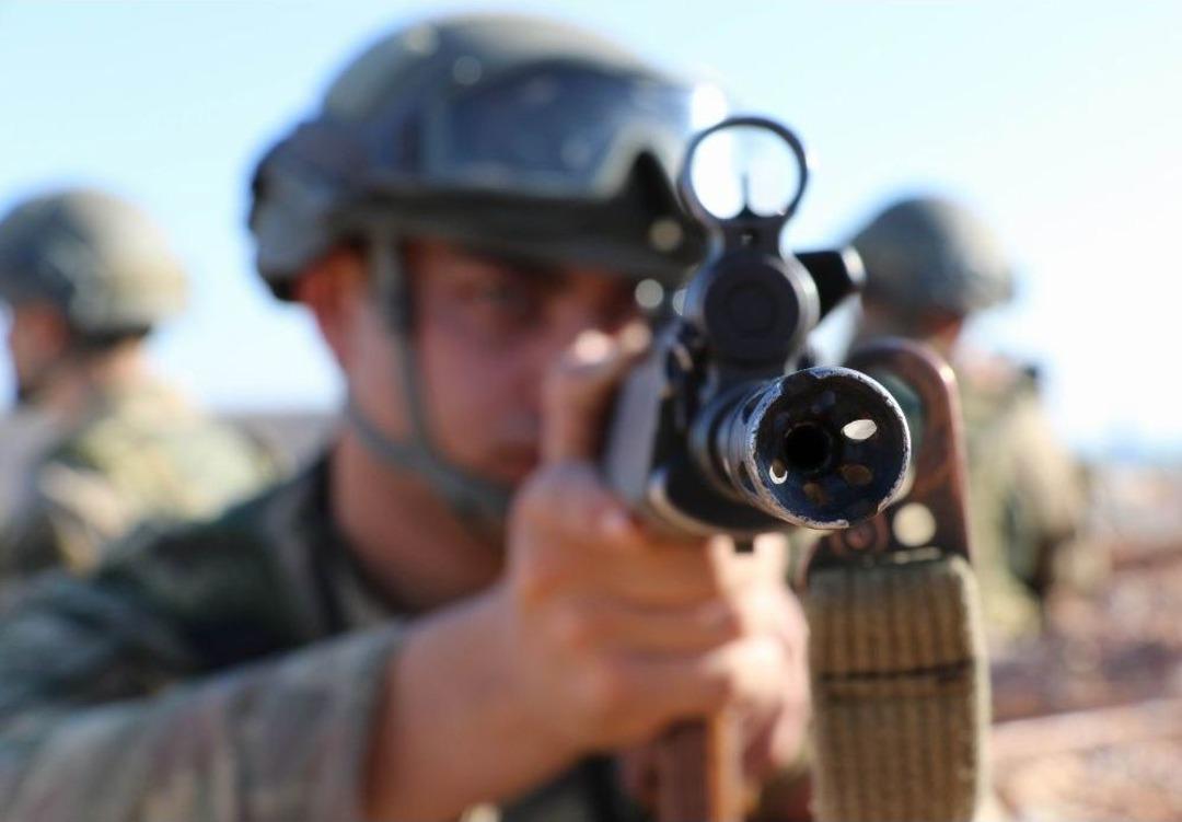 Asker Ve Polis Lice&rsquo;de Kuş U&ccedil;urtmuyor