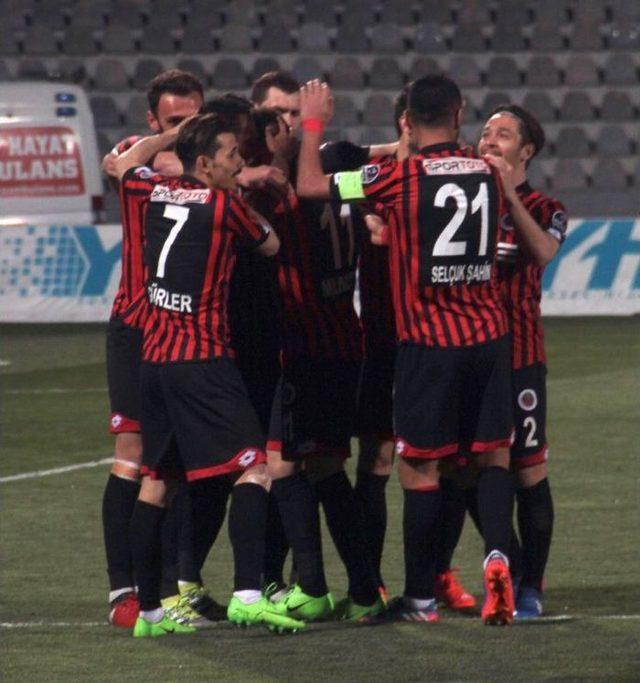 Spor Toto Süper Lig 1