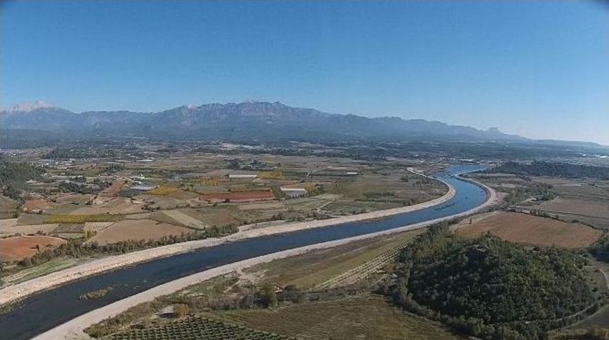 Aksu Deresi Islah &Ccedil;alışmaları&rsquo;nın Y&uuml;zde 80&rsquo;i Tamamlandı