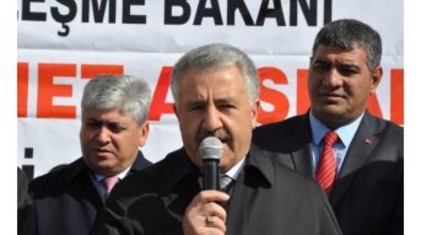 Bakan Arslan: "btk Demiryolu Hattı Haziran&rsquo;da A&ccedil;ılacak"