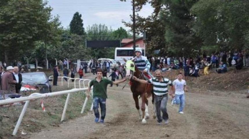 Atların freni tutmadı