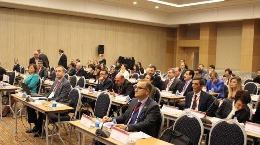 K&uuml;lt&uuml;r Ve Turizm Bakanlığı Yeni Yasa İ&ccedil;in D&uuml;ğmeye Bastı