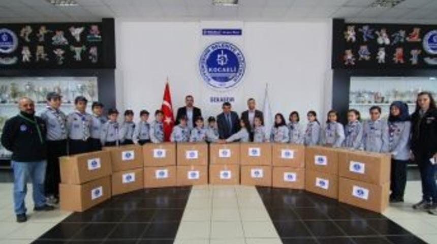 Kağıtspor Yardım Elini T&uuml;rkmenlere Uzattı