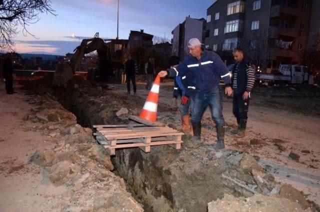 Çanakkale'de Patlamamış Top Mermisi Bulundu