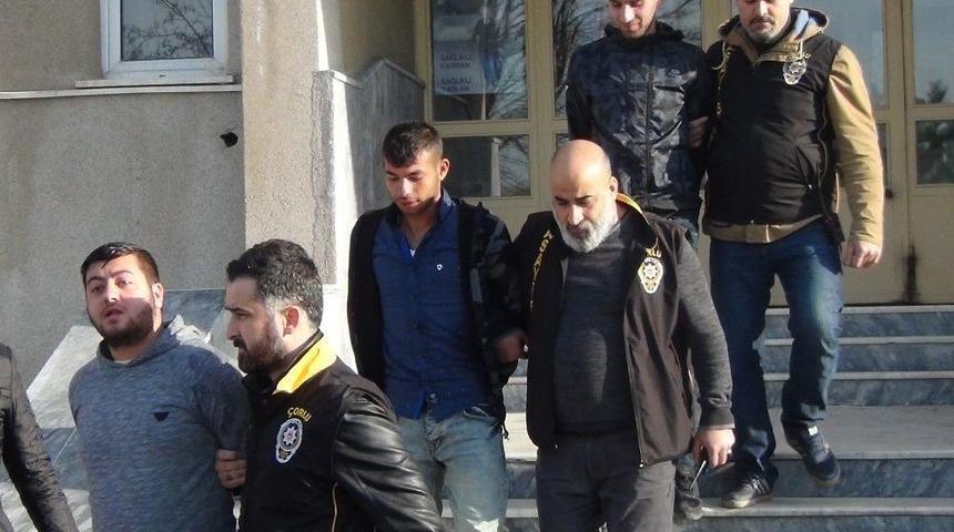 &Ccedil;orlu&rsquo;da Cinayet Zanlısı Tutuklandı