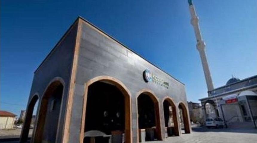 Kocasinan Belediyesinden Sel&ccedil;uklu Mimarisine Uygun Modern Kemerli Şadırvan