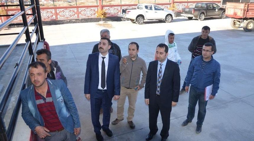 Isparta&rsquo;da Gen&ccedil; &Ccedil;ift&ccedil;ilere Hibe Koyun Desteği