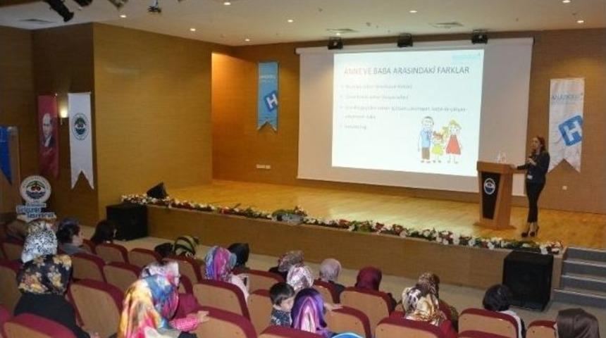 Dilovası&rsquo;nda Sağlık Konferansı D&uuml;zenlendi