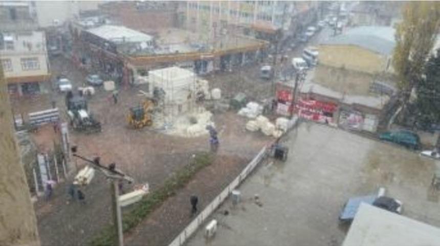 Ergani&rsquo;ye Yılın İlk Karı D&uuml;şt&uuml;