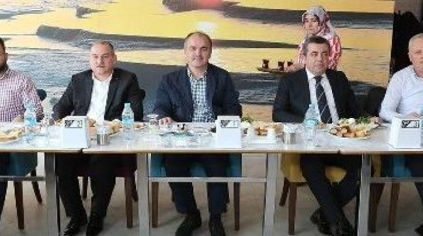 Başkan G&uuml;rlesin: &ldquo;t&uuml;rkiye&rsquo;ye &Ouml;rnek Projelerimiz Var&rdquo;