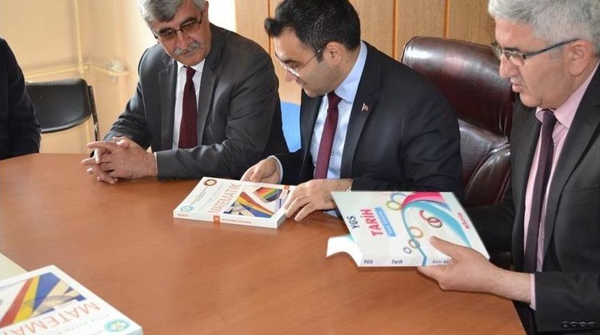 Köprübaşılı Öğrencilere Eğitim Desteği