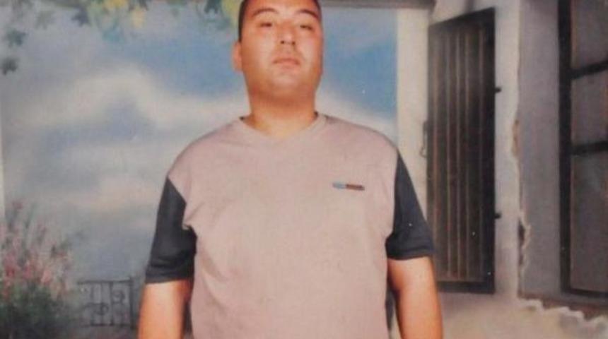 Engelli Oğluna 39 Yıldır Tek Başına Bakıyor