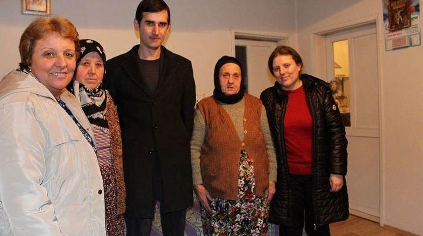 "ailemizin Çınarları Ve Umut Atölyesi” Projeleri