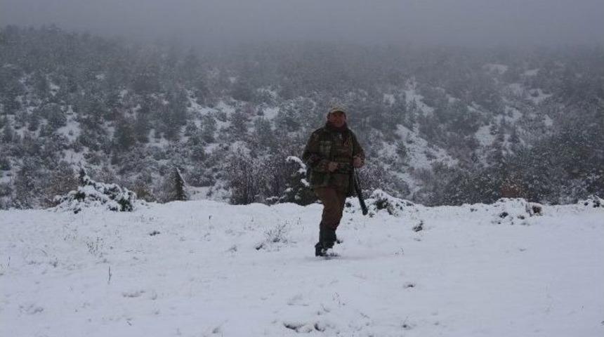 Derbent Beyaza B&uuml;r&uuml;nd&uuml;