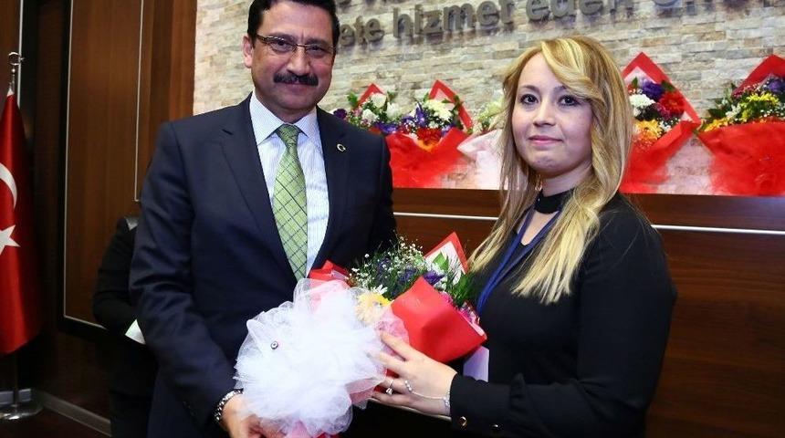 Ke&ccedil;i&ouml;ren&rsquo;de Kadınlar G&uuml;n&uuml; Kutlandı