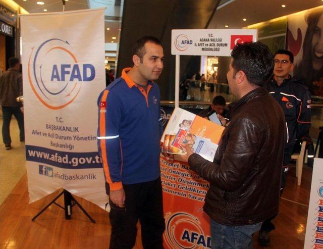 Afad, Avm Ziyaretçileri İle Hayat Kurtaran Bilgiler Paylaştı