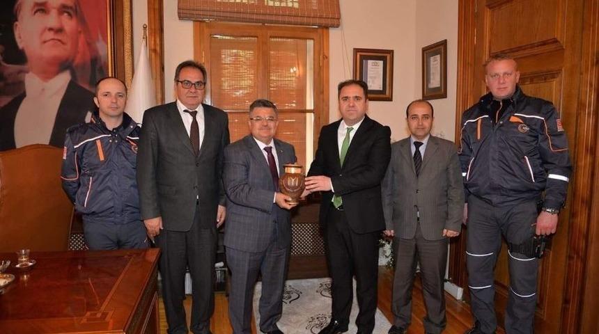 Sivil Savunma Günü Ve Deprem Haftası Nedeniyle Başkan Yağcı’ya Ziyaret