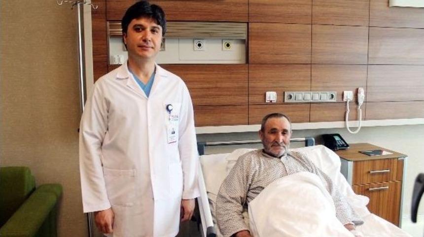 Kalp Krizinden Geldi, Mesanesinden T&uuml;m&ouml;r &Ccedil;ıktı