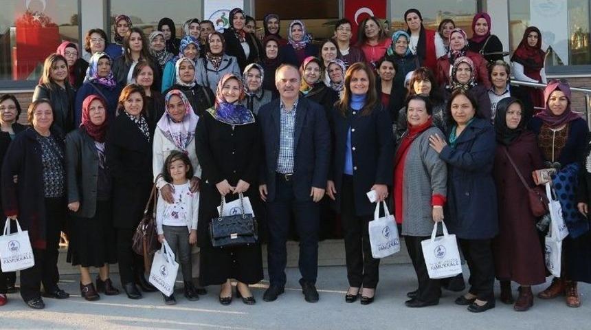 Pamukkale Belediyesi&rsquo;nden &Uuml;cretsiz 8 Mart Programı