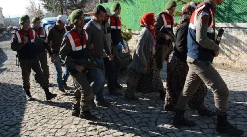 Aksaray'da Define Avcısı 6 Kişi Yakalandı