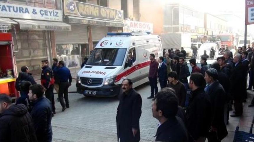 İş Yerinde Çıkan Yangında Yaralandı