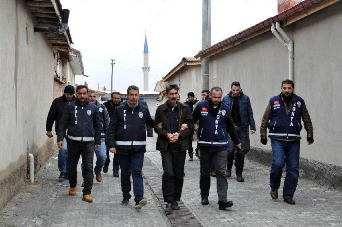 Konya&rsquo;da 87 Yaşındaki Adamı &Ouml;ld&uuml;ren Zanlı İzmir&rsquo;de Yakalandı