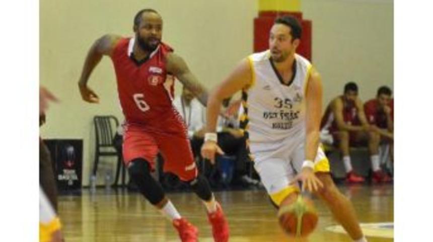 İzmir Gelişim Koleji'nden &Ouml;z&uuml;r