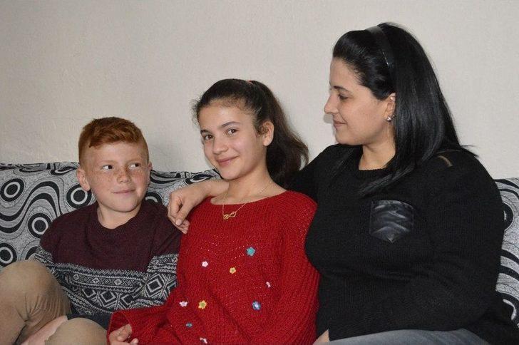 Üvey Çocuklarının Hem Annesi Hem De Babası Oldu G2