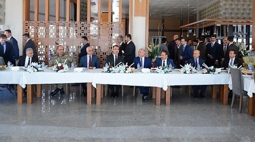 İl&ccedil;e M&uuml;ft&uuml;ler Toplantısı Yapıldı