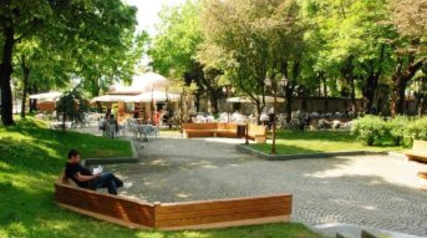 İzmit Belediyesi&rsquo;nde İhale G&uuml;n&uuml;