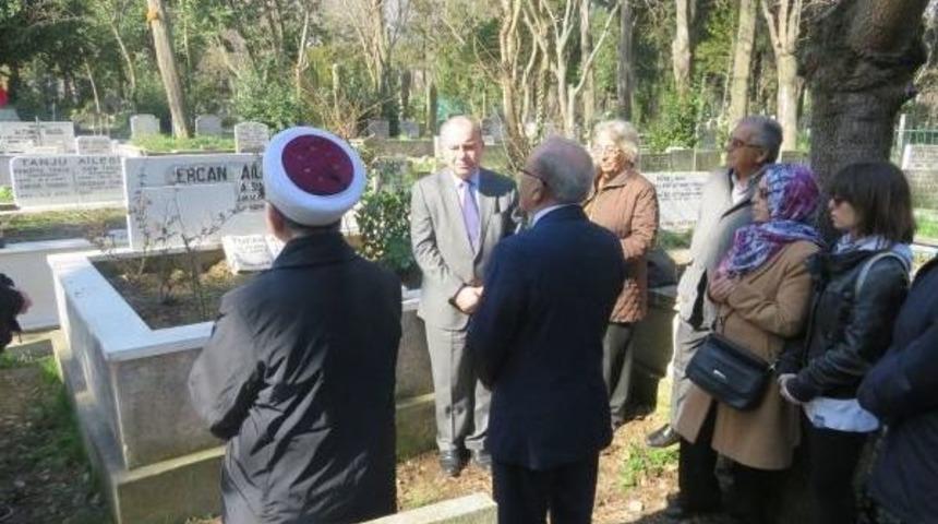 Sinan Ercan Mezarı Başında Anıldı